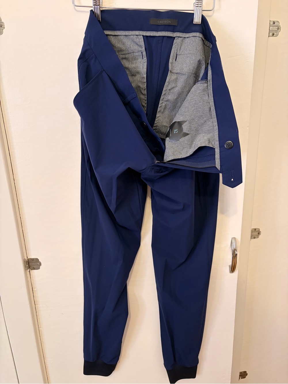 Men's Greyson Navy Jogger Style Golf Pants